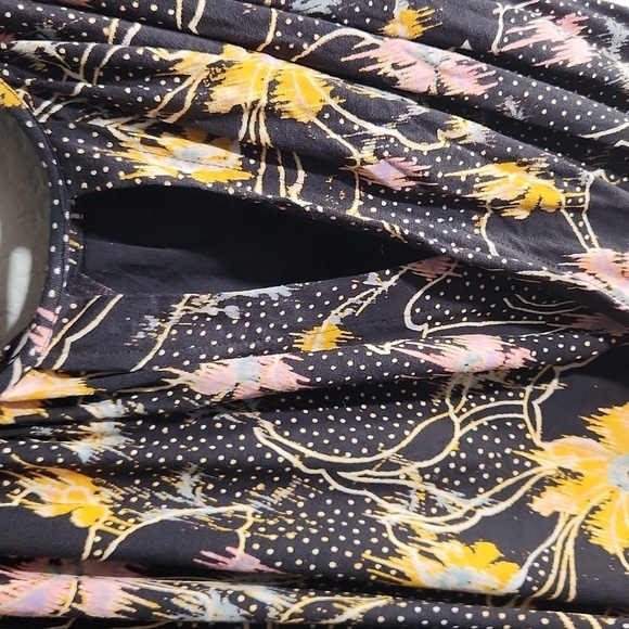 Free People Blouse Floral Boho Large Black Pink - Picture 3 of 16